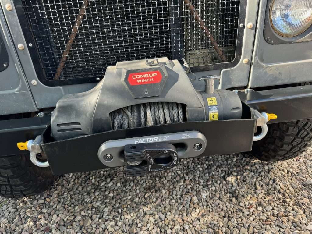 COMEUP Winch 9.5si installed on a Rovers North winch bump. It looks done, but it still needs to be wired!