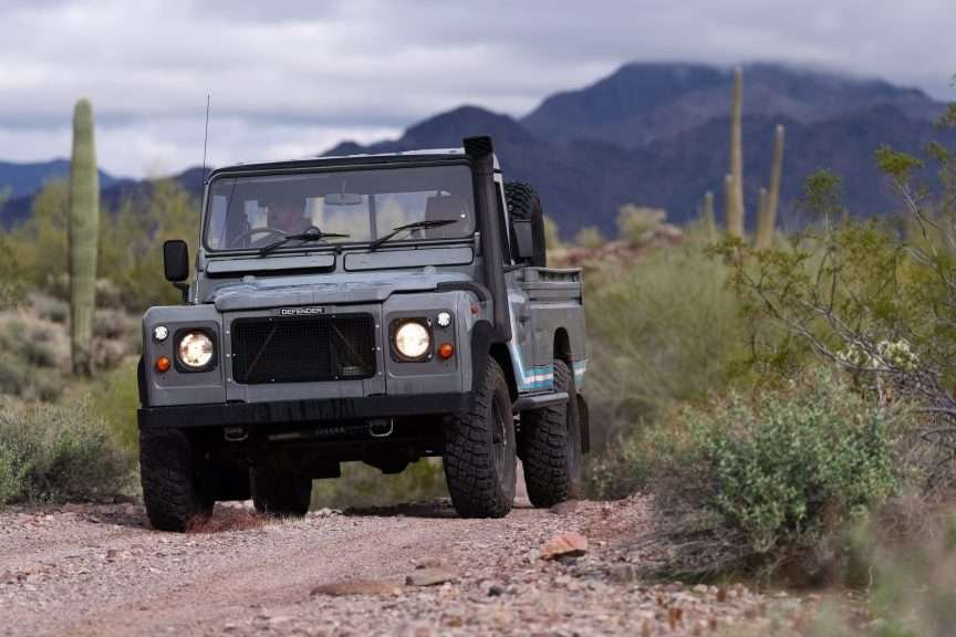 1991 Defender 110 in the Sonoran Desert