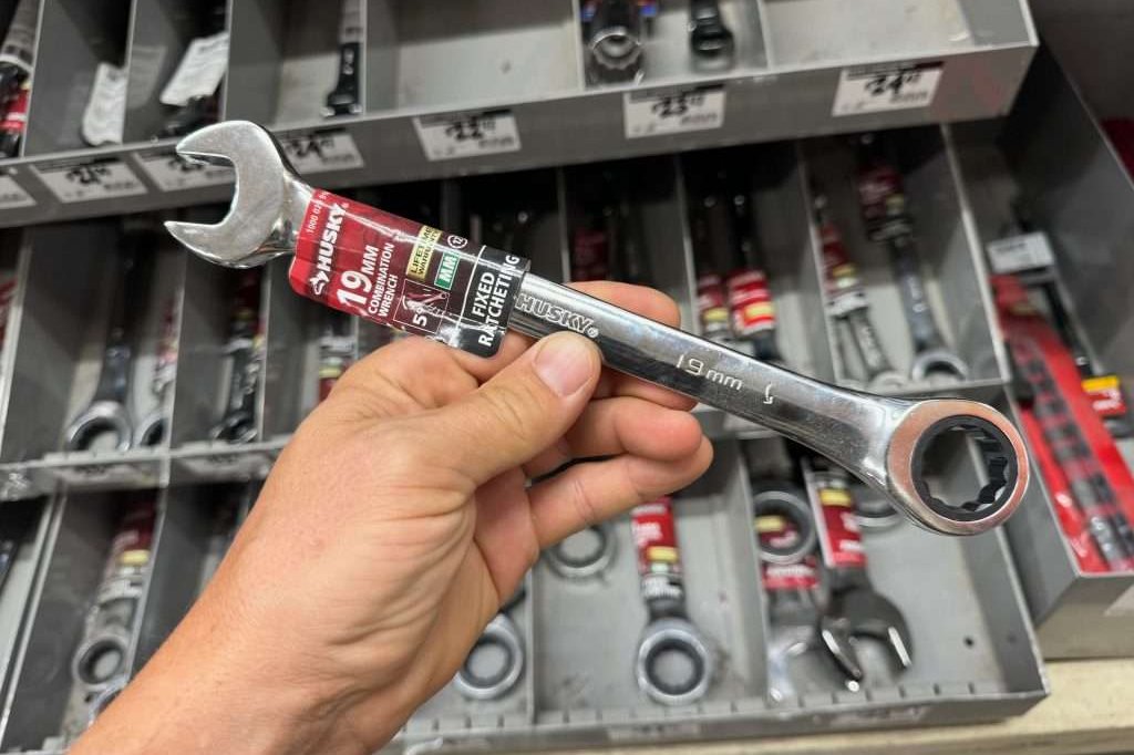 This ratcheting box wrench is essential for installing shock absorbers on the front of a classic Land Rover Defender