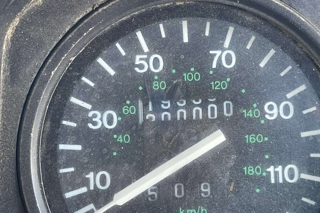 The odometer didn't quite finish turning to 200,000 miles before it broke