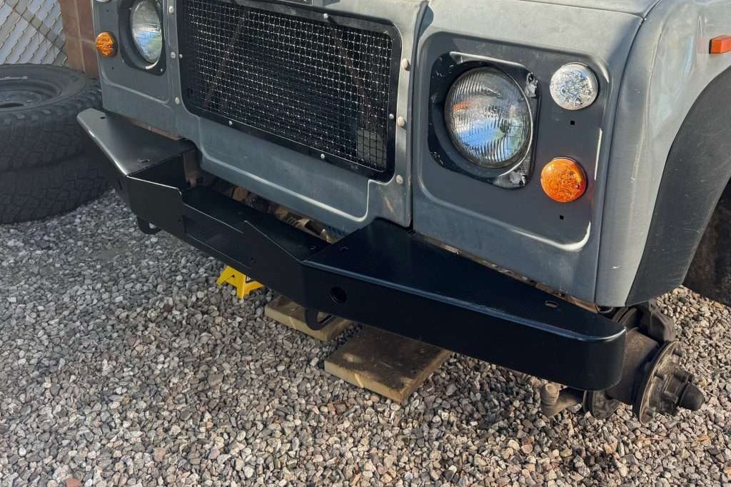 Although purchased from Brooklyn Coachworks and received with no identifying labels, I believe this to be a Terrafirma Commercial winch bumper for Land Rover Defender L316